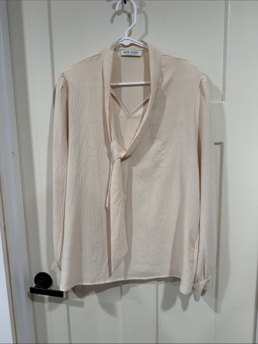 Kate Kasin Cream Tie-Neck Blouse